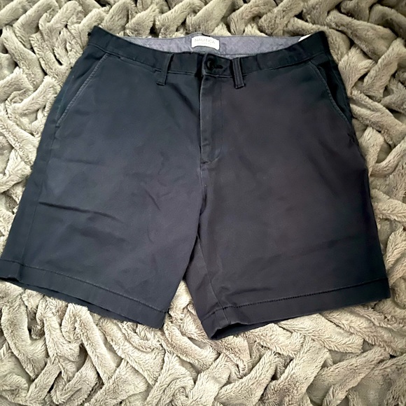 Nautica Other - Nautica mens flat front navy shorts size 34w